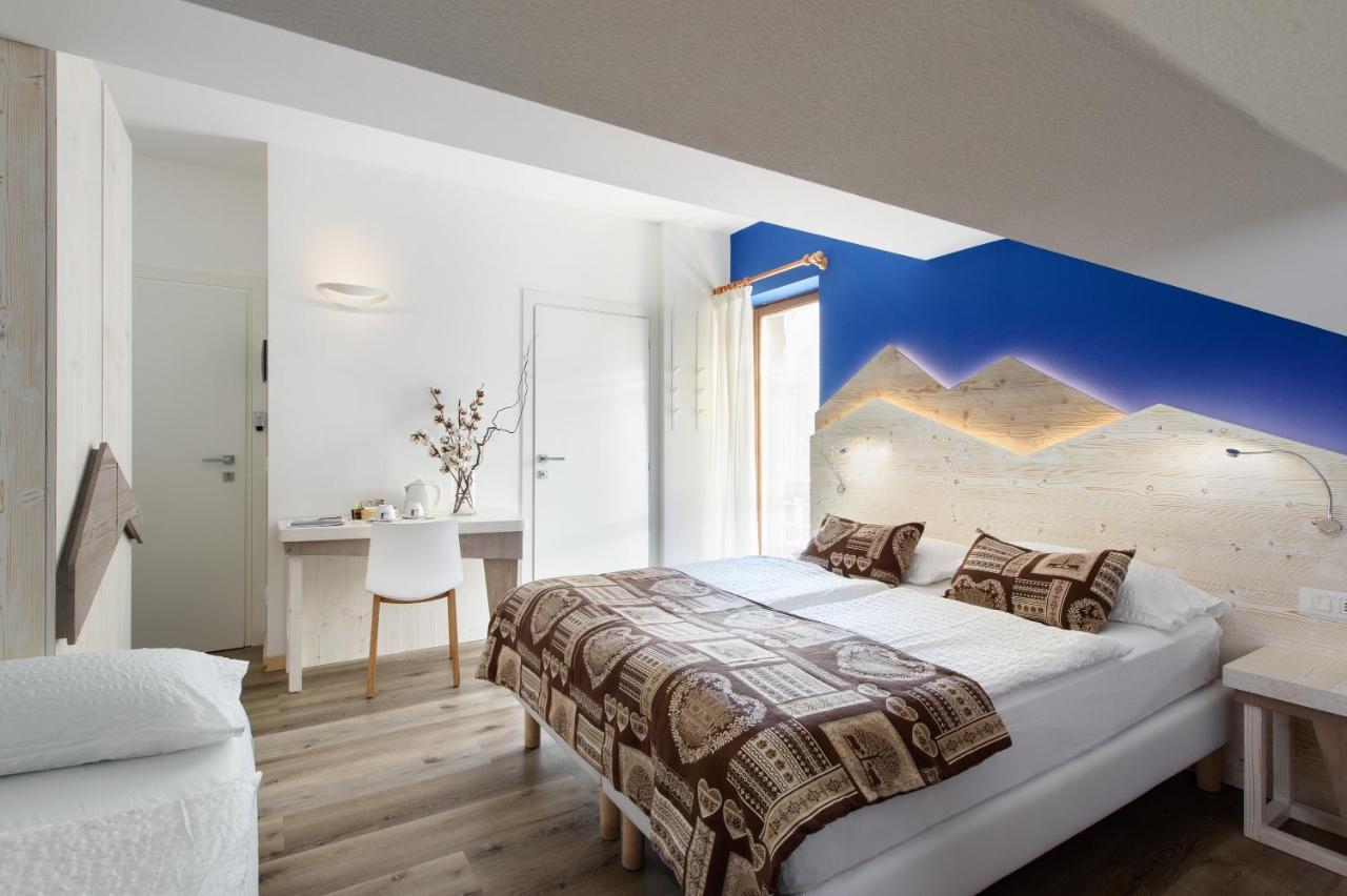 Hotel Garni Roberta Мальга-Чапелла Экстерьер фото