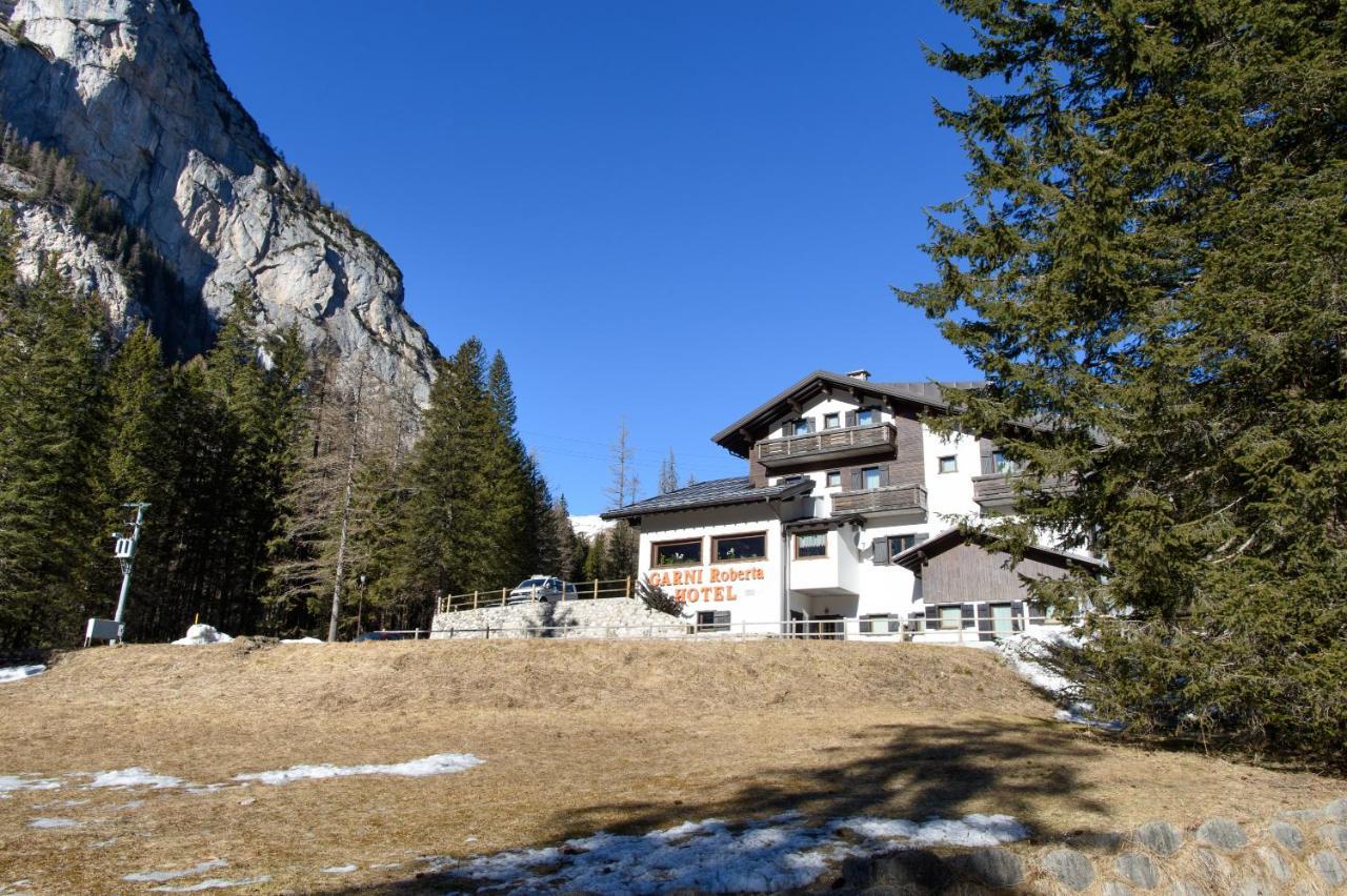 Hotel Garni Roberta Мальга-Чапелла Экстерьер фото