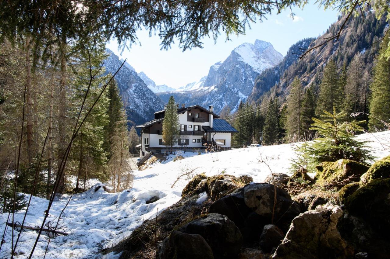 Hotel Garni Roberta Мальга-Чапелла Экстерьер фото